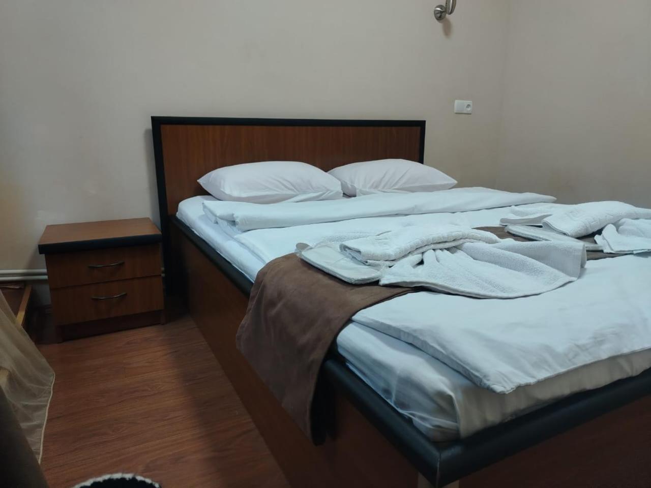 Hotel Imereti Tbilisi Bagian luar foto