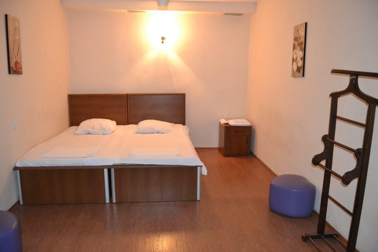 Hotel Imereti Tbilisi Bagian luar foto
