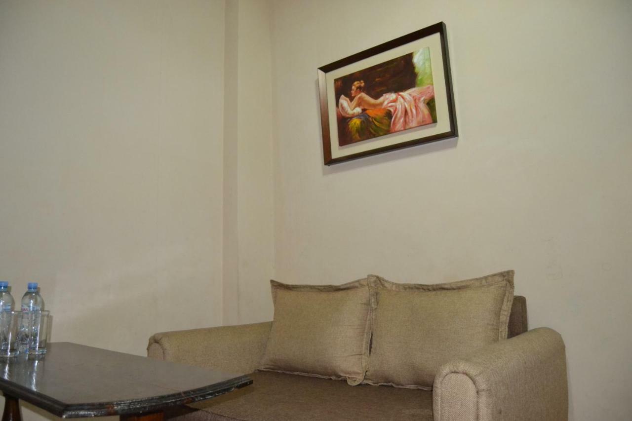 Hotel Imereti Tbilisi Bagian luar foto