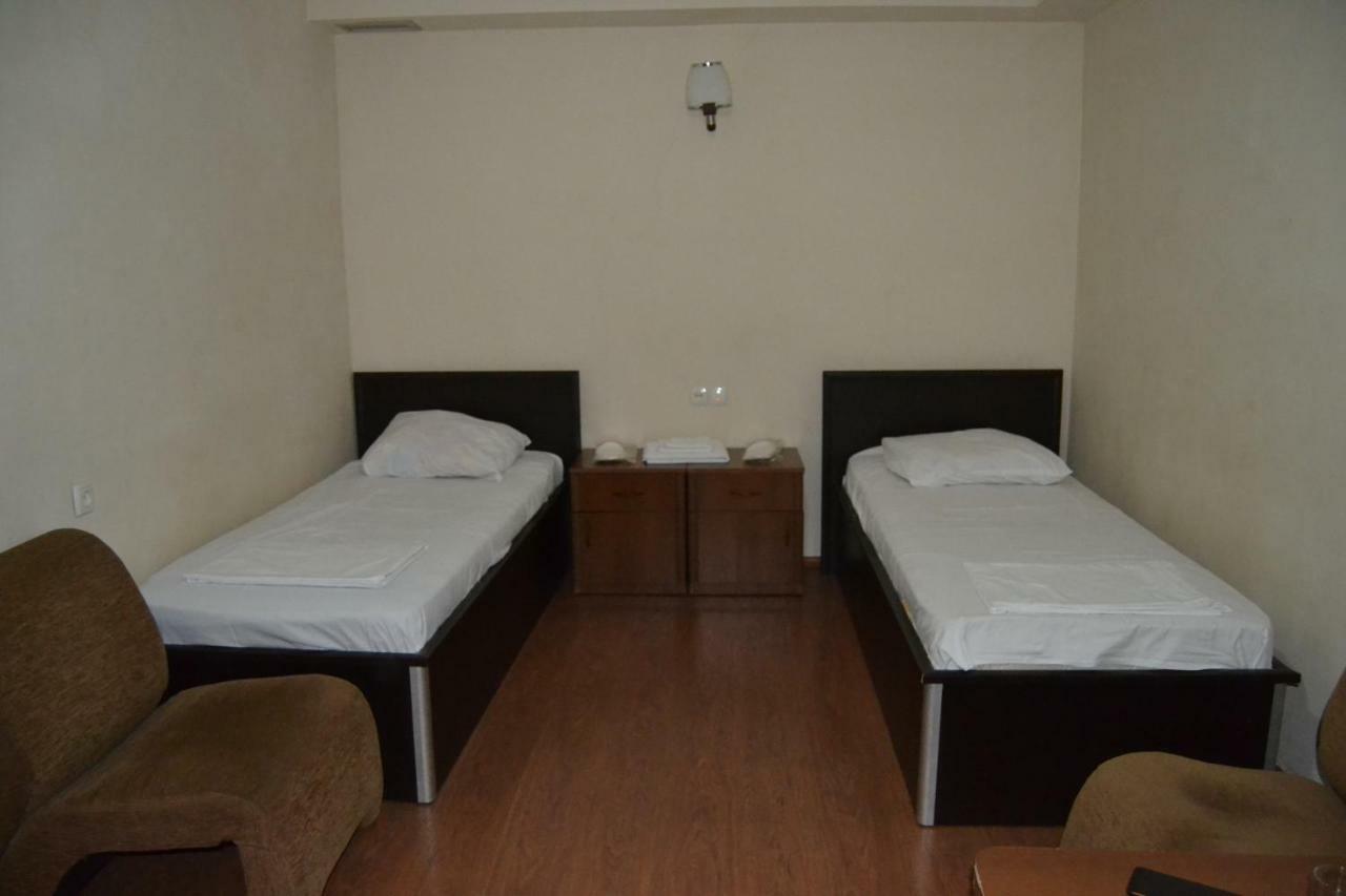 Hotel Imereti Tbilisi Bagian luar foto