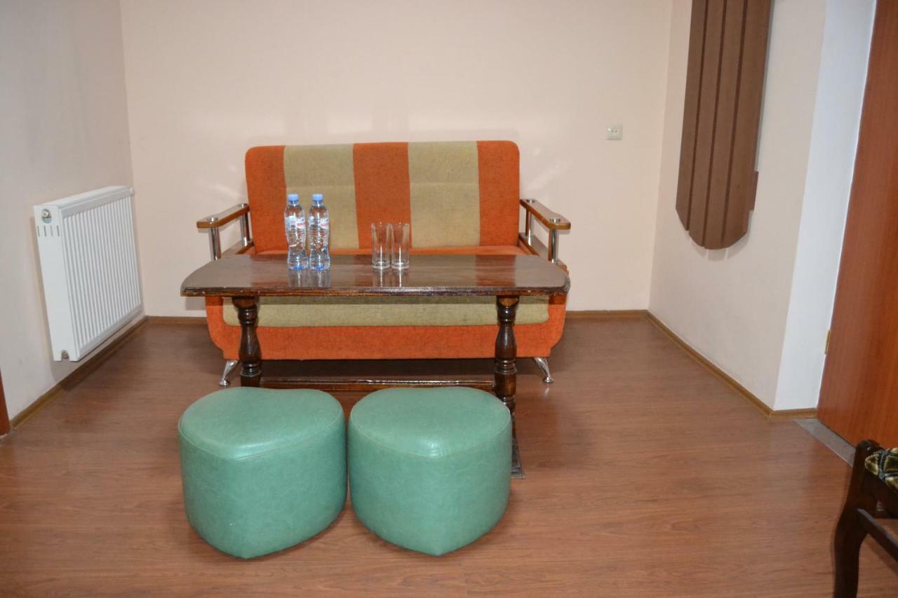 Hotel Imereti Tbilisi Bagian luar foto